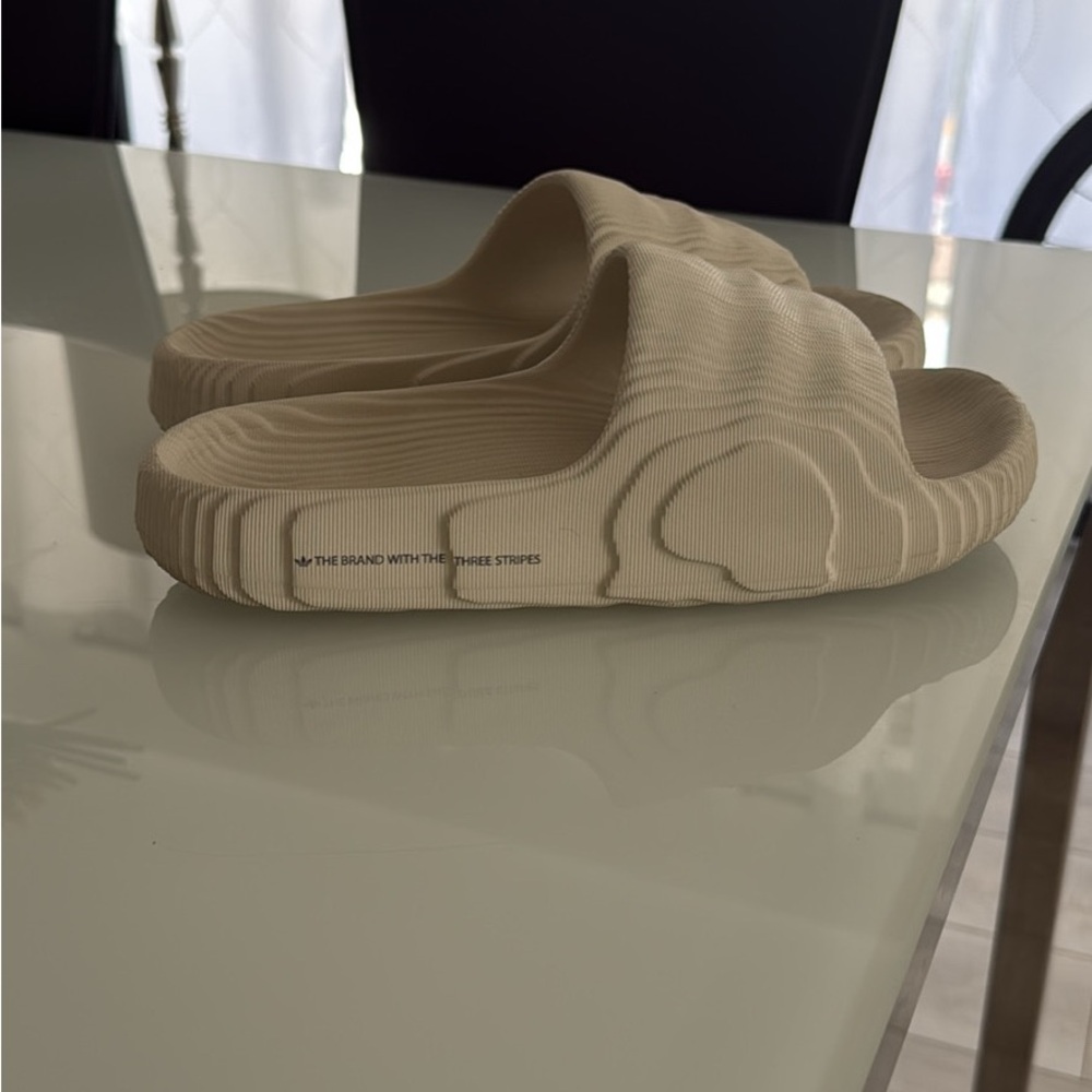 Adidas Adilette 22 off white